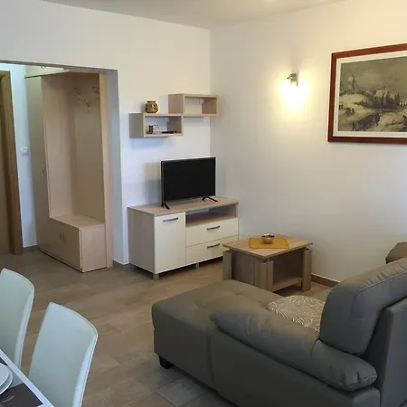 Sanbrandin Apartment