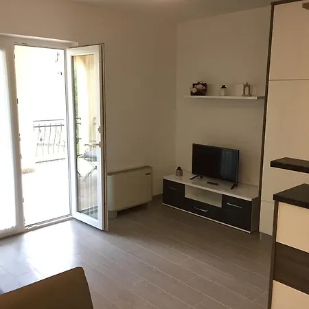 Sanbrandin Апартаменты Крк